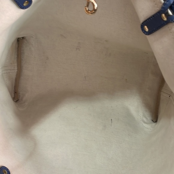 COPY - Gucci Tote Handbag “Gucci craft” medium tote with detachable pocket - Picture 5 of 16